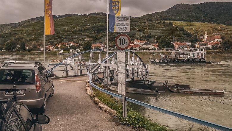 Spitz-Arnsdorf ferry, © NÖW Michal Petru Spitz-Arnsdorf ferry, © NÖW Michal Petru
