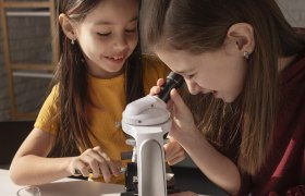 Laborfeeling im Klassenzimmer, © freepik Laborfeeling im Klassenzimmer, © freepik