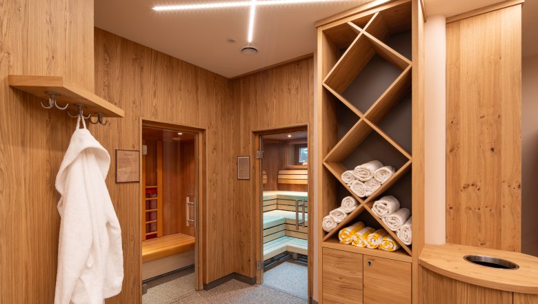 Neuer Wellnessbereich, © Lachlan Blair / Loxpix Der moderne Wellnessbereich mit finnischer Sauna, Dampfbad, Infrarotkabine und einer Biosauna