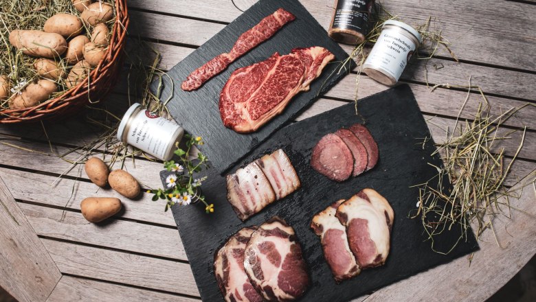 Meat products from Matthias and Agnes Penner, © Chris Laistler // Branding Brothers Meat products from Matthias and Agnes Penner, © Chris Laistler // Branding Brothers