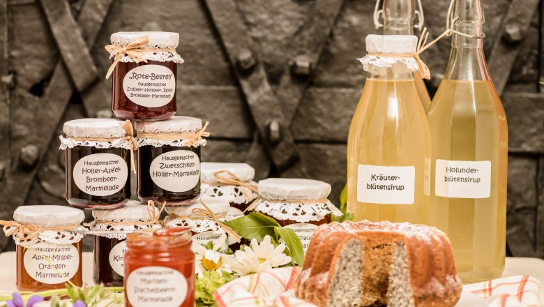 Regionale hausgemachte Produkte, © Rita Newman Regionale hausgemachte Produkte, © Rita Newman