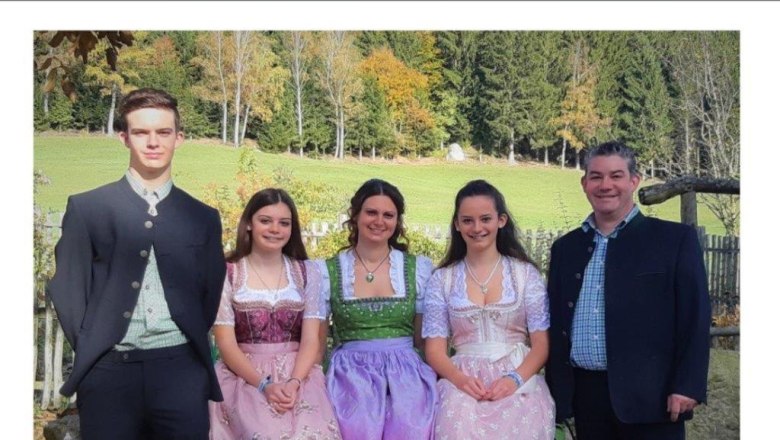 Family photo, &copy; Familie Pemmer