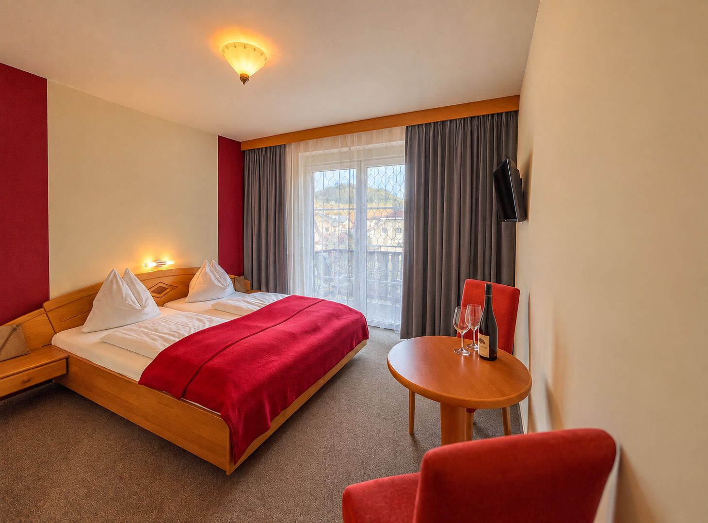 zimmer_weinhotelwachau_standard_zimmer_ansicht