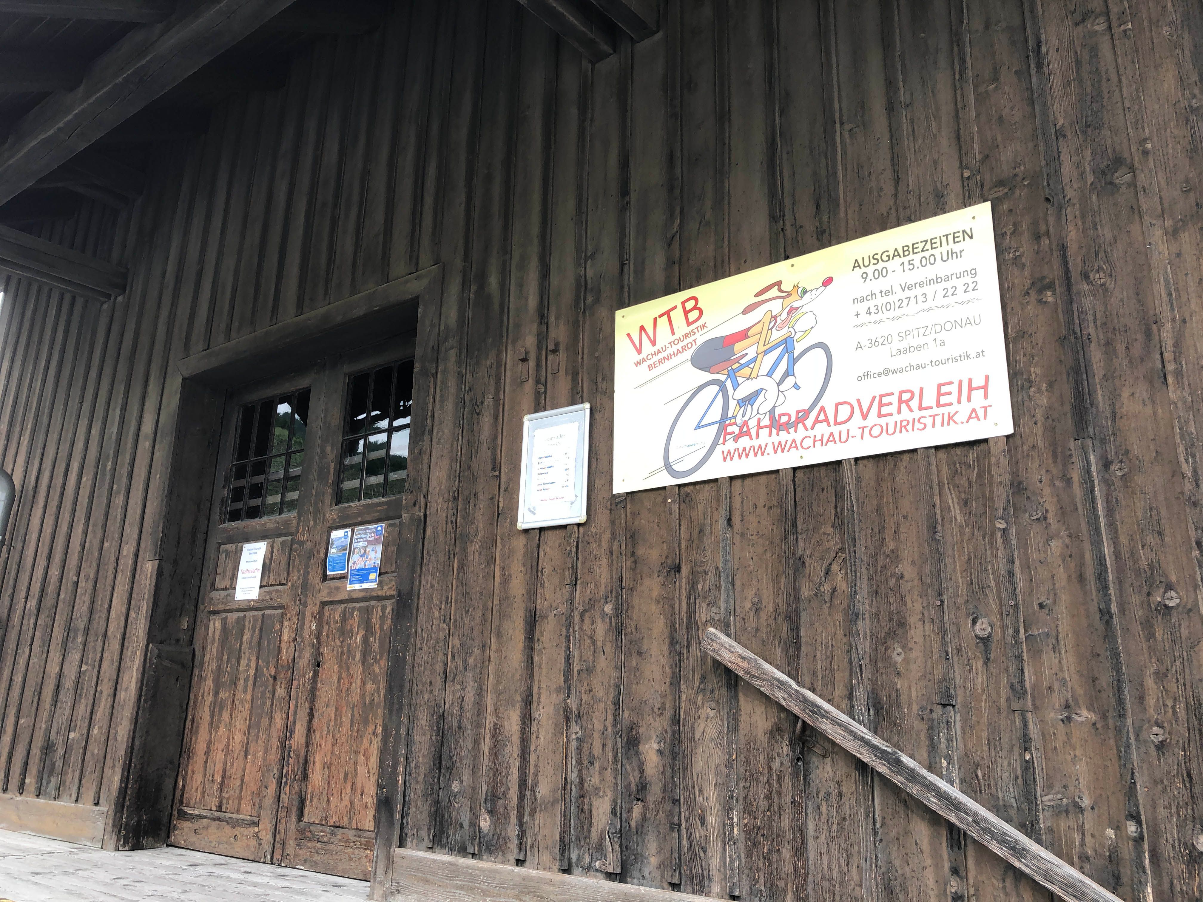 Radverleih Wachau Touristik Bernhardt am Spitzer Bahnhof