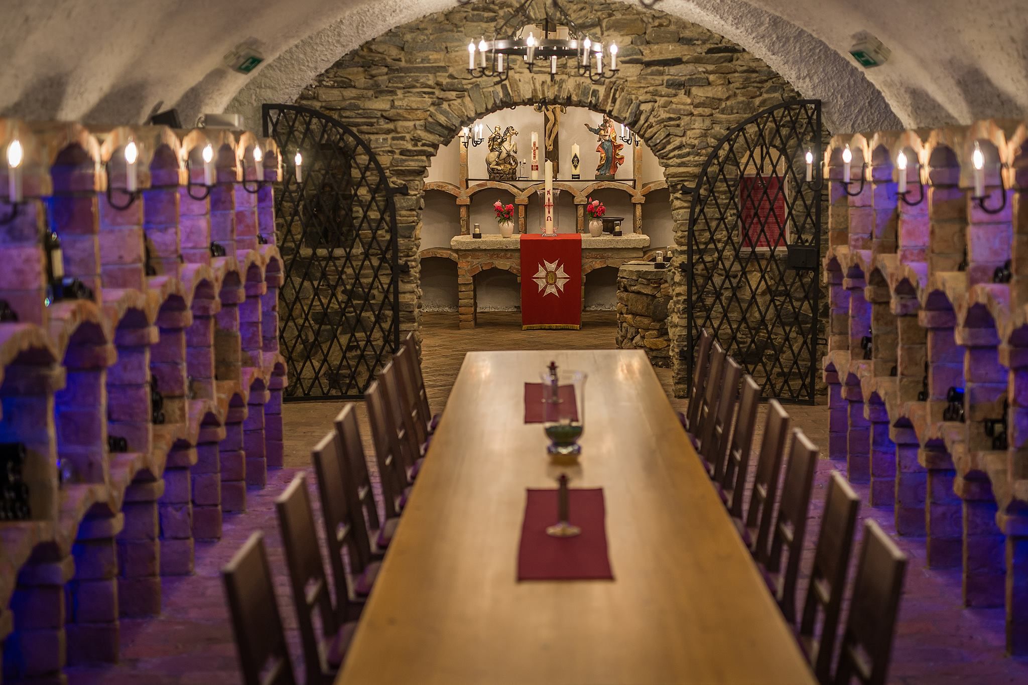 Der Ordenskeller im Klosterhof