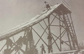 Skisprungschanze am Jauerling in den Nachkriegsjahren, © Fotoarchiv Trautsamwieser