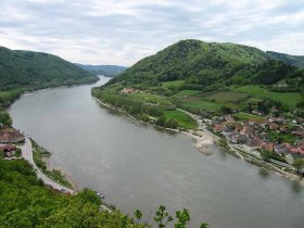 Aggsbach market, &copy; Eduard Stummvoll