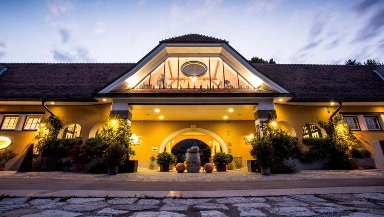 Vinothek Fohringer Aussenansicht, &copy; Vinothek Fohringer