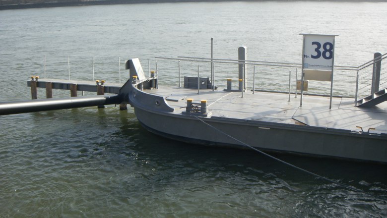 Emmersdorf, landing stage no. 38, &copy; Werner Hauer, WA2