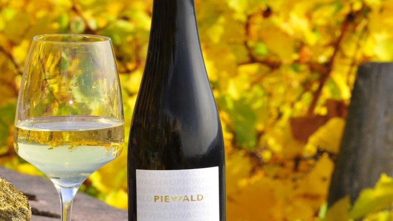 Wein aus eigener Erzeugung Weingut Piewald, © Fam. Piewald