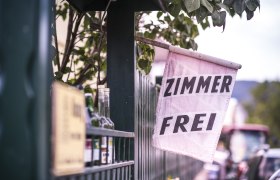 Symbolfoto "Zimmer frei", &copy; Daniela Matejschek