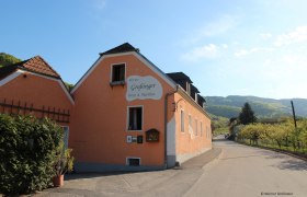 Weinbaubetrieb Gro&szlig;inger Werner, Aussenansicht, &copy; Gro&szlig;inger Werner