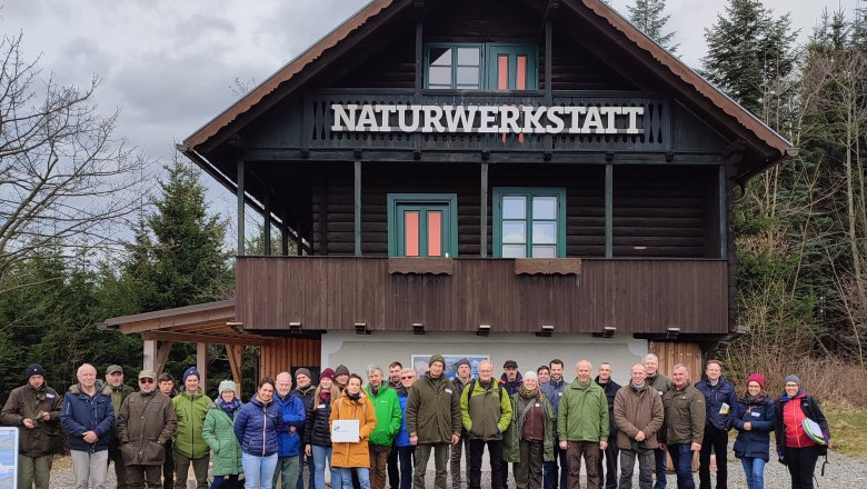 Waldgespräch bei der Naturwerkstatt, © Naturpark Jauerling-Wachau