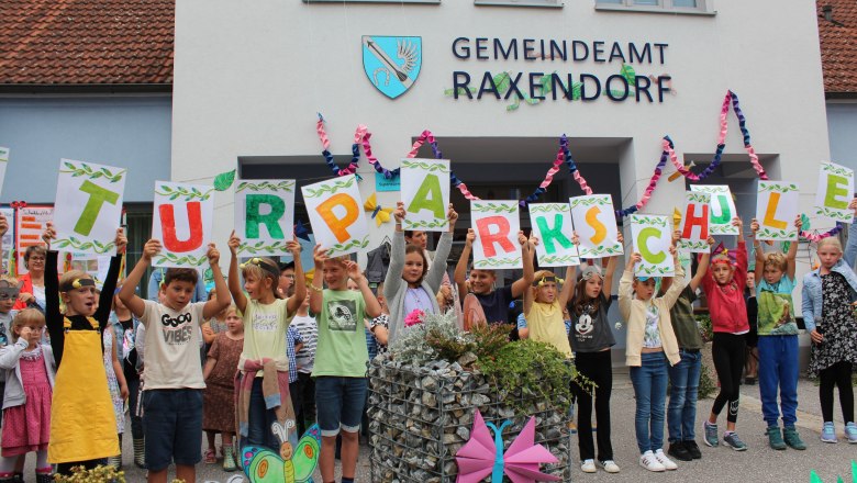 Naturpark-Schule Raxendorf Feier, © Bettina Kirchberger