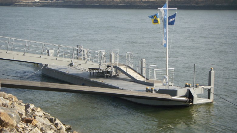 Emmersdorf, Anlegestelle Nr. 38, &copy; Werner Hauer, WA2